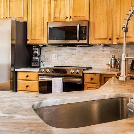 Mountainside - New Luxury Cabin-Fire Table-Hot Tub-3 Pools-Ps5-Bears Gatlinburg Exteriér fotografie