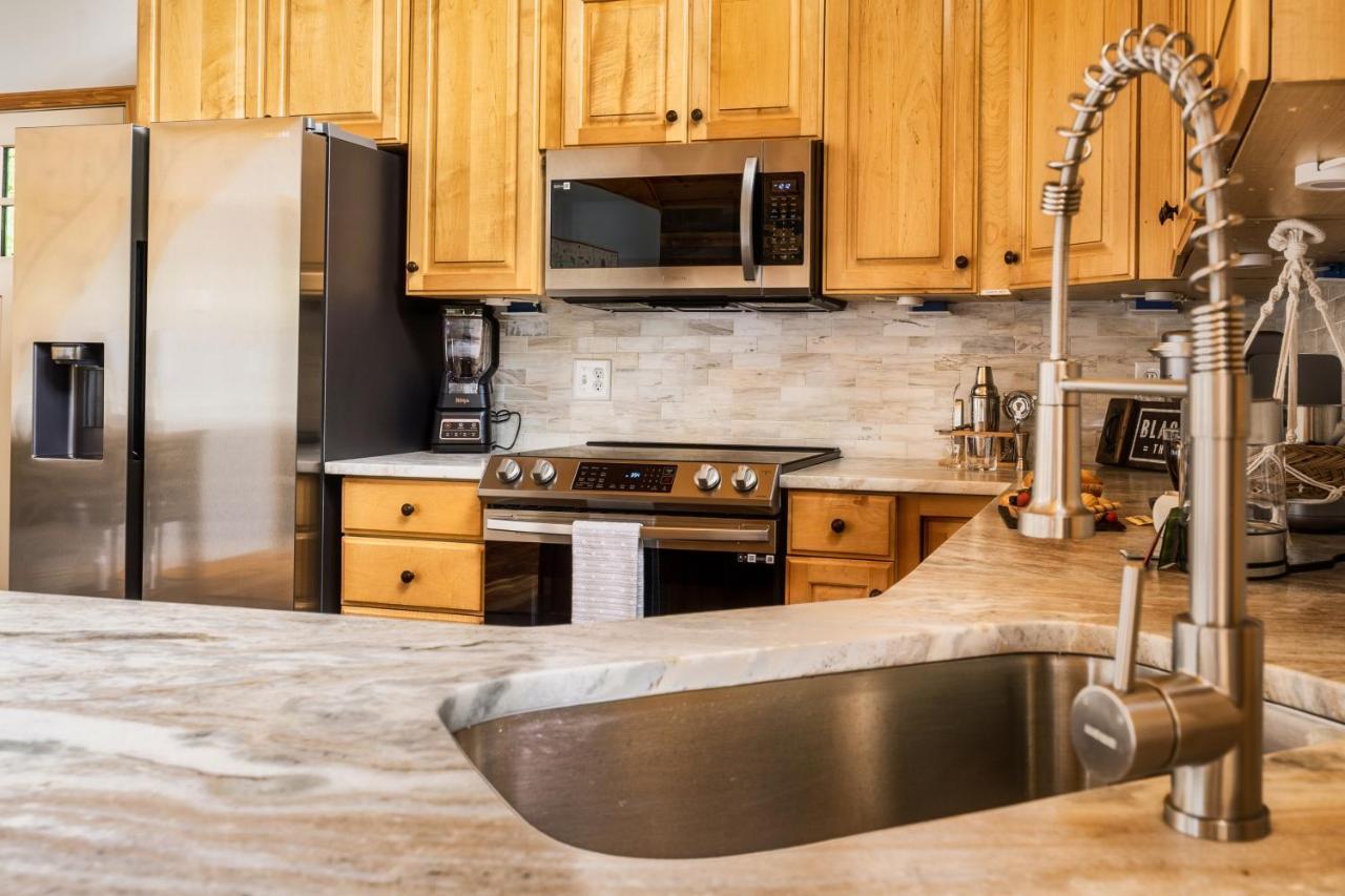 Mountainside - New Luxury Cabin-Fire Table-Hot Tub-3 Pools-Ps5-Bears Gatlinburg Exteriér fotografie