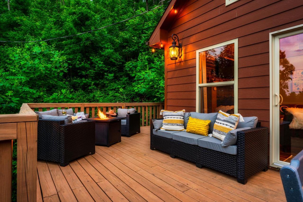 Mountainside - New Luxury Cabin-Fire Table-Hot Tub-3 Pools-Ps5-Bears Gatlinburg Exteriér fotografie