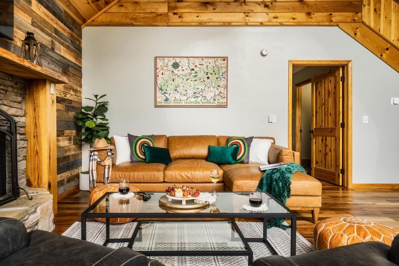 Mountainside - New Luxury Cabin-Fire Table-Hot Tub-3 Pools-Ps5-Bears Gatlinburg Exteriér fotografie
