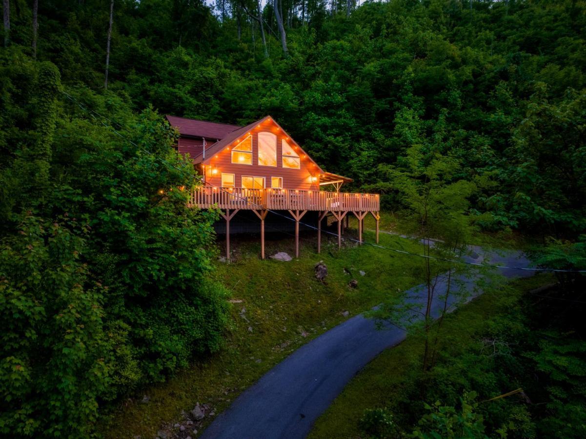 Mountainside - New Luxury Cabin-Fire Table-Hot Tub-3 Pools-Ps5-Bears Gatlinburg Exteriér fotografie